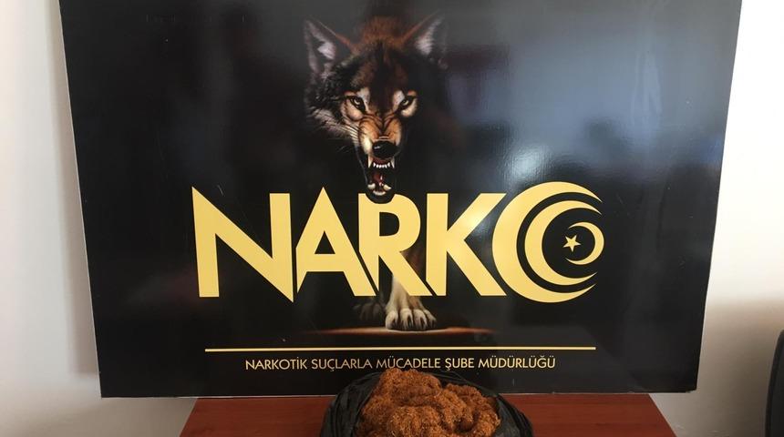 Adıyaman'da toprağa g&ouml;m&uuml;l&uuml; 1,5 kilo bonzai ele ge&ccedil;ti