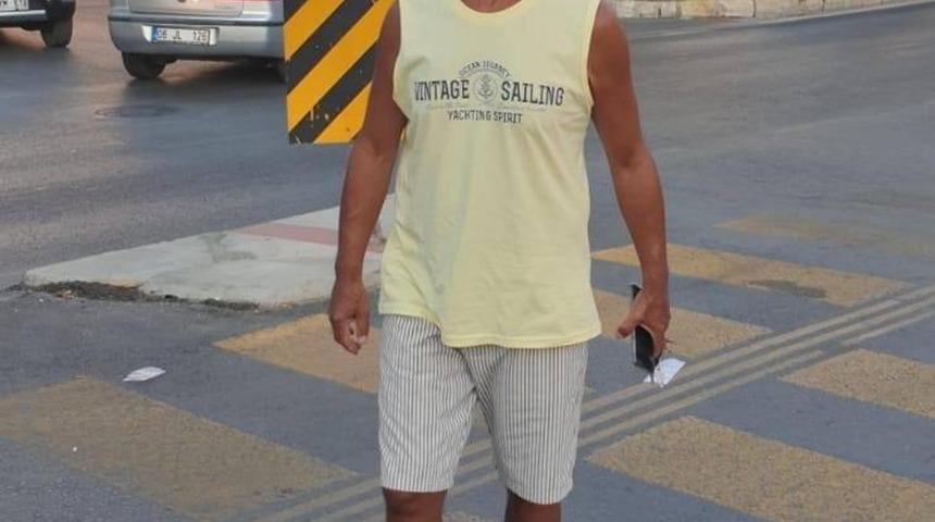 Yolcu otobüsü ile çarpışan otomobilin sürücüsü öldü, eşi yaralı (2)