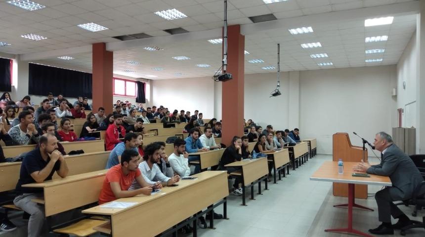 Nazilli MYO’da seminerler devam ediyor