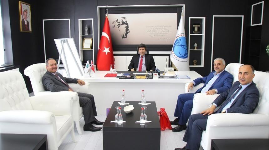 &Uuml;rd&uuml;n Al- Zaytoonah &Uuml;niversitesi Akademisyenleri Rekt&ouml;r Karacoşkun&rsquo;u ziyaret etti