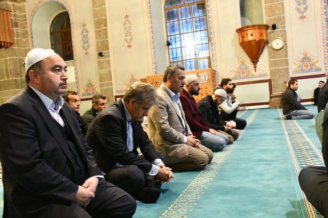 Samsun'daki camilerde 'Fetih Suresi' okundu