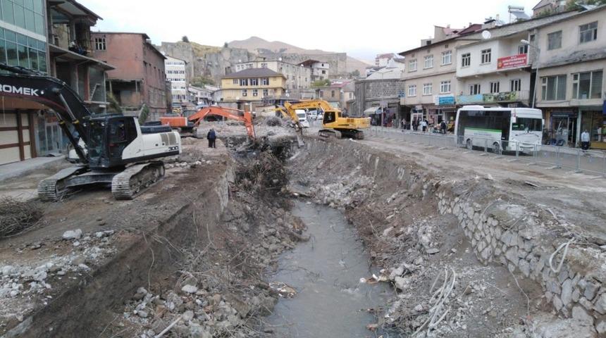 Bitlis Deresi &ccedil;evresinde tarih g&uuml;n y&uuml;z&uuml;ne &ccedil;ıkıyor