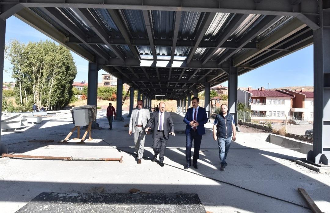 Ahlat, yeni otob&uuml;s terminaline kavuşuyor