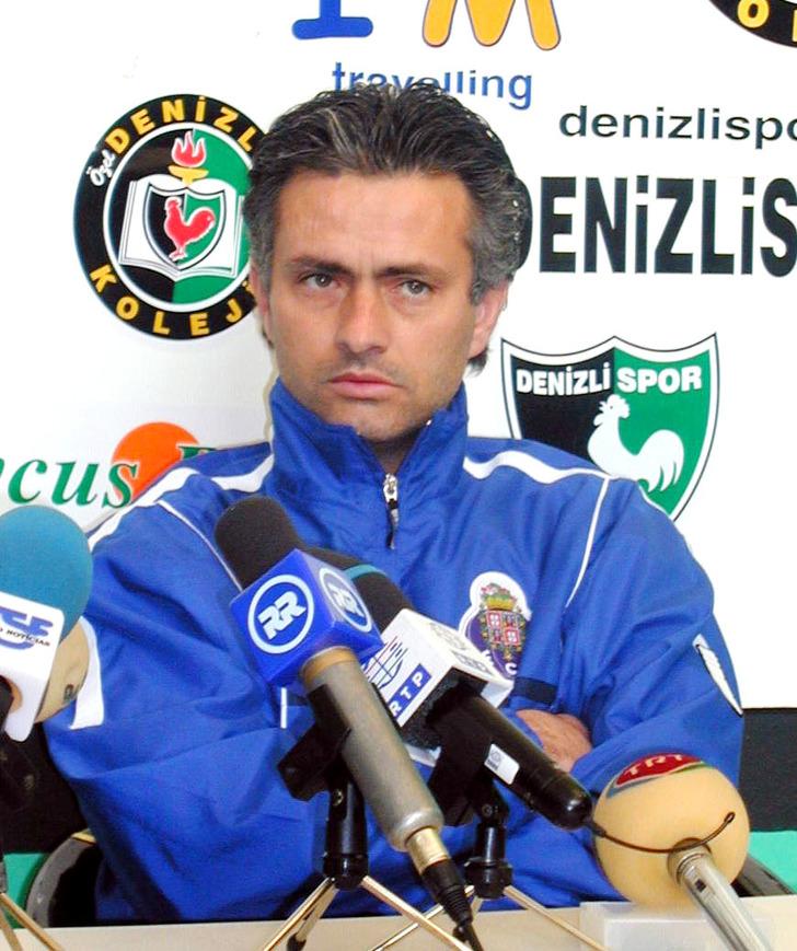 Premier Lig ekiplerinden Tottenham'da Jose Mourinho sesleri G1