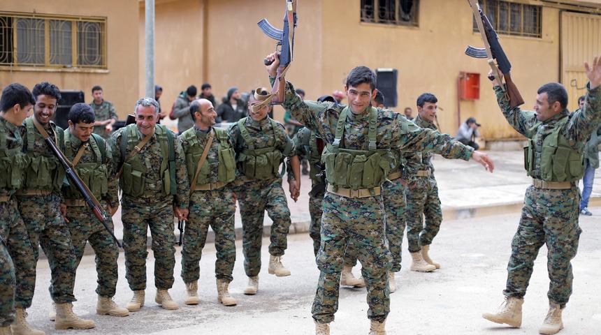 Terör örgütü SDG, IŞİD'e karşı savaşmayı bıraktı!