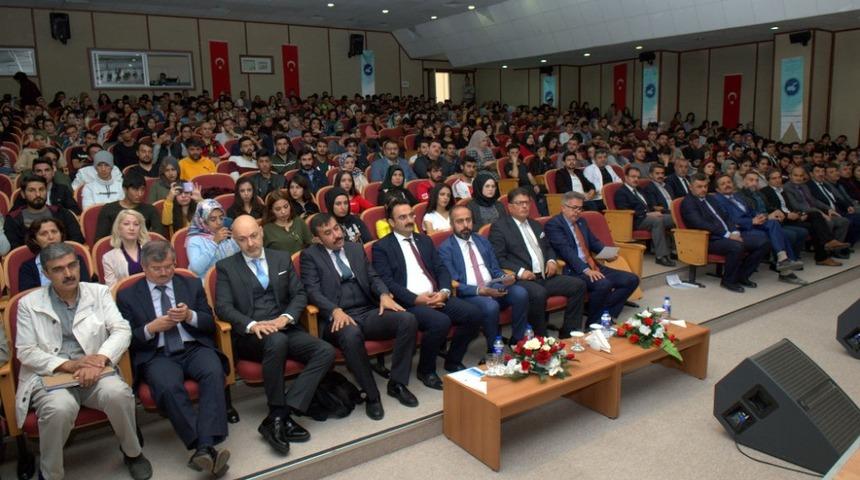 Van YY&Uuml;&rsquo;de "Gen&ccedil; İSG Sempozyumu" d&uuml;zenlendi