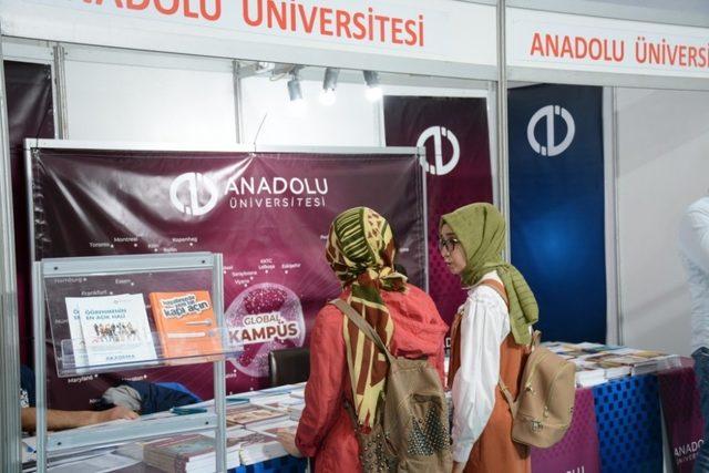 Anadolu Üniversitesi Eskişehir Kitap Fuarı’nda