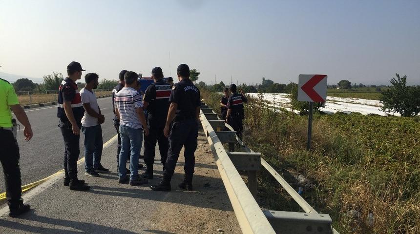 Manisa&rsquo;da boğazı kesilmiş erkek cesedi bulundu