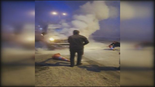 Arnavutköy'de alev alev yanan servis minibüsü kamerada