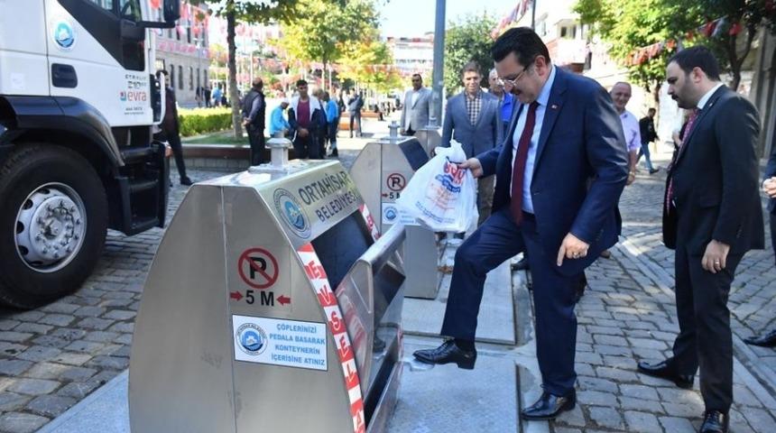 Gen&ccedil;, yer altı &ccedil;&ouml;p konteynır sistemini inceledi