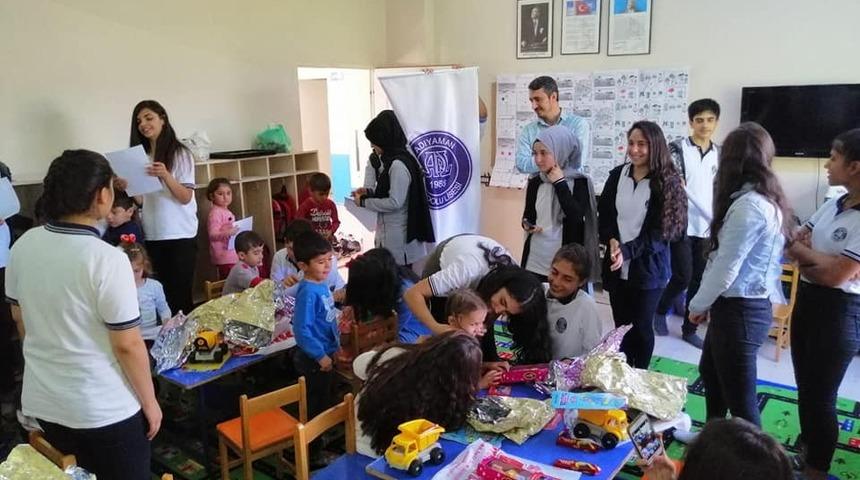 &lsquo;Minik Kardeşimle Oynuyorum&rsquo; projesi uygulandı