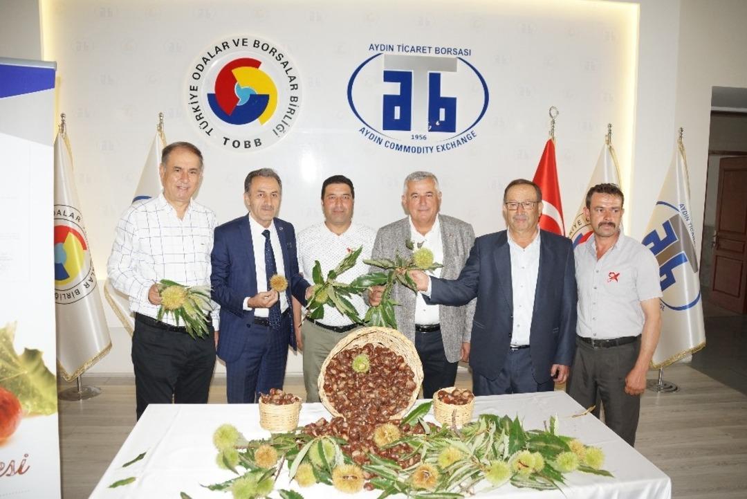 Aydın&rsquo;da sezonun ilk kestanesi borsaya teslim edildi