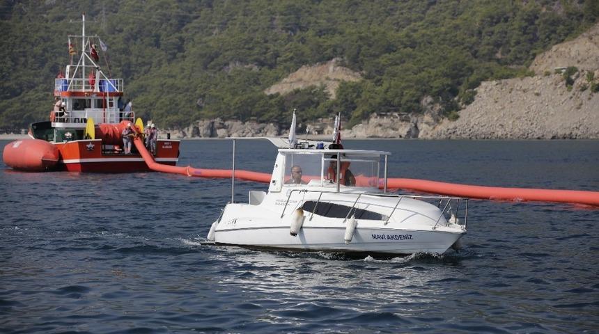 Deniz kirliliğine karşı acil m&uuml;dahale tatbikatı yapıldı