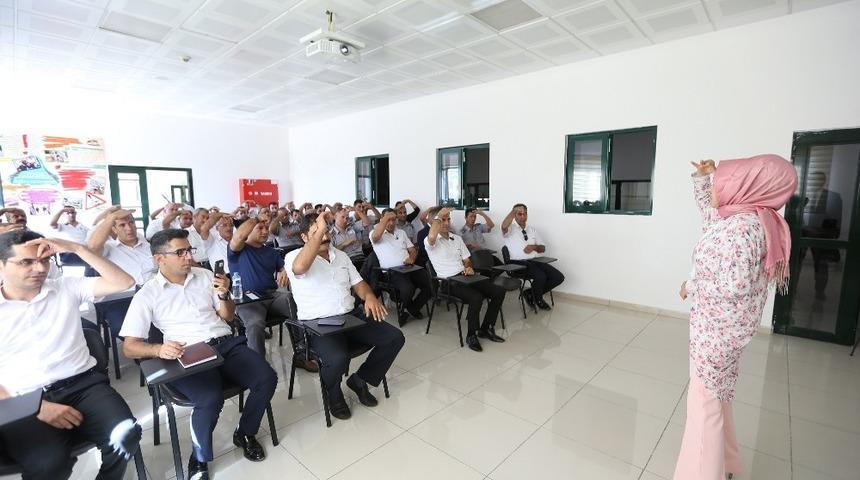 Belediye personeli artık işaret diliyle konuşacak