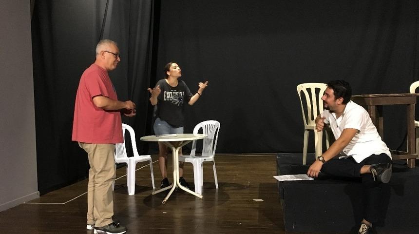 Adana Devlet Tiyatrosu&rsquo;nda sezon heyecanı