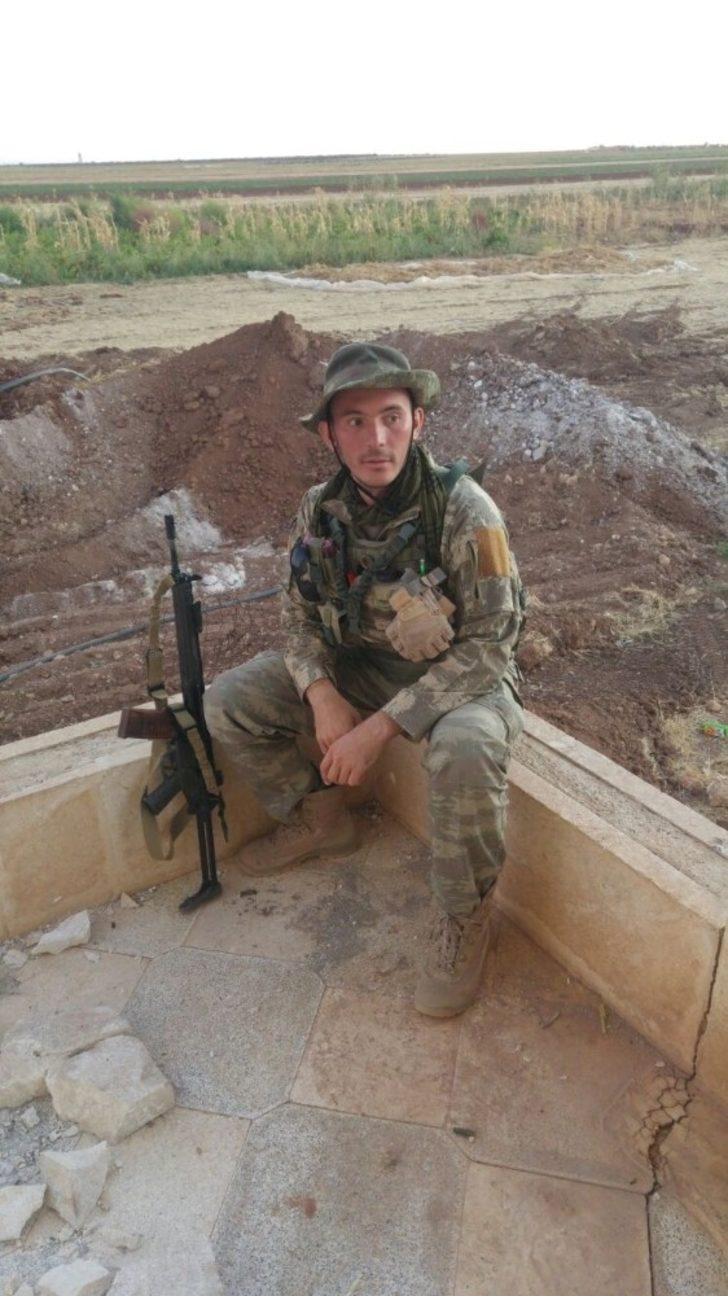 Fırat Kalkanı Şehidi Akın Acar’ın annesinden Barış Pınarı Harekatı’na destek G4