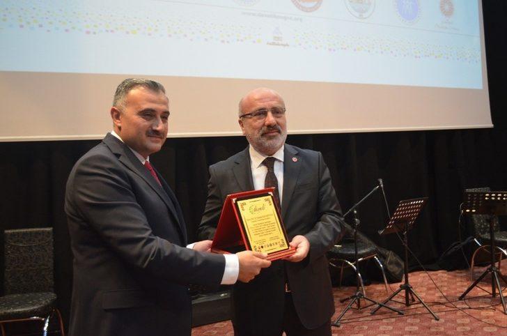 Develi Aşık Seyrani ve Türk Kültürü Kongresine Yoğun İlgi G5