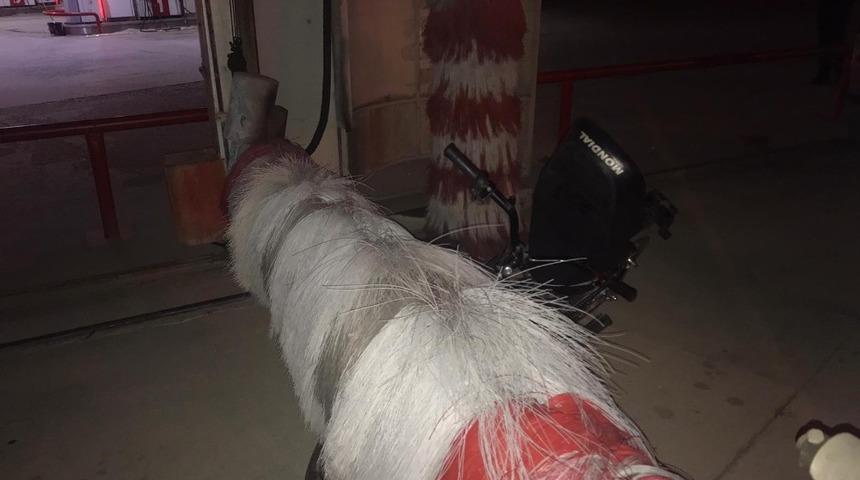 Motosiklet çalan şüpheliler araç yıkamada yakalandı