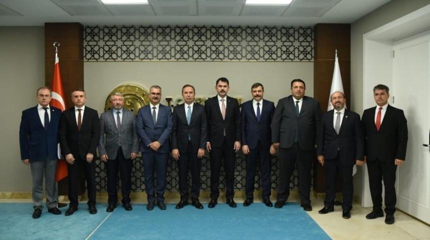 Çorum’un talepleri Bakan Kurum’a iletildi