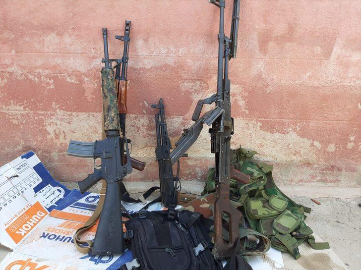 Tel Abyad'da YPG/PKK'lılar silahlarını bırakarak kaçtı G1