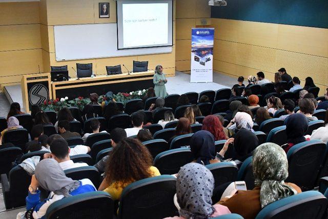 ‘Kariyer Yolunda’ başlıklı etkinlik SAÜ’de düzenlendi