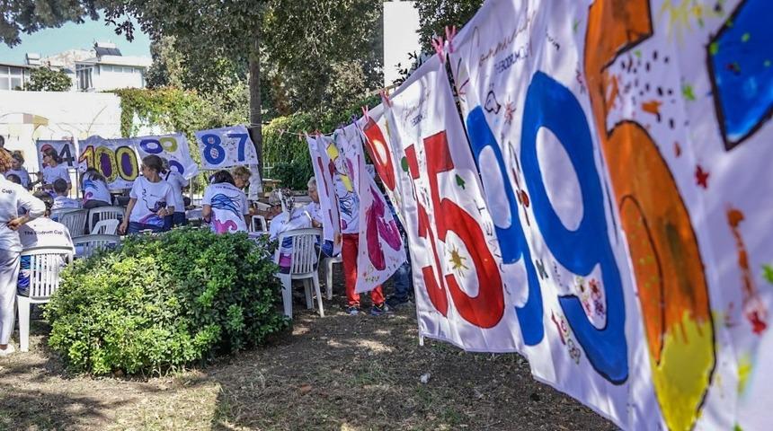 Uluslararası Bodrum Cup yarışlarında dalgalanacak bayraklar &ouml;zel &ouml;ğrencilerden