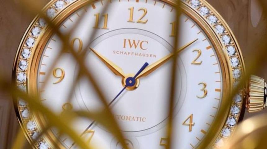 İş adamının kolundan 830 bin dolarlık saati &ccedil;alındı