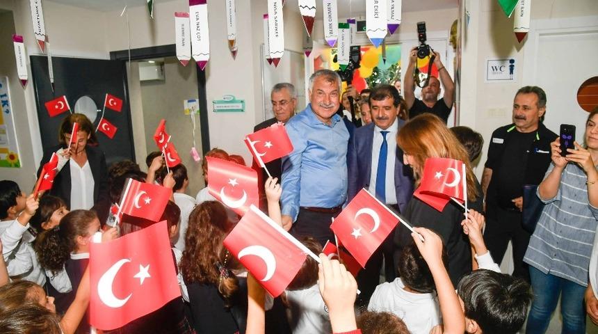 Başkan Karalar: "Eğitim olmazsa hi&ccedil; bir şey olmaz"