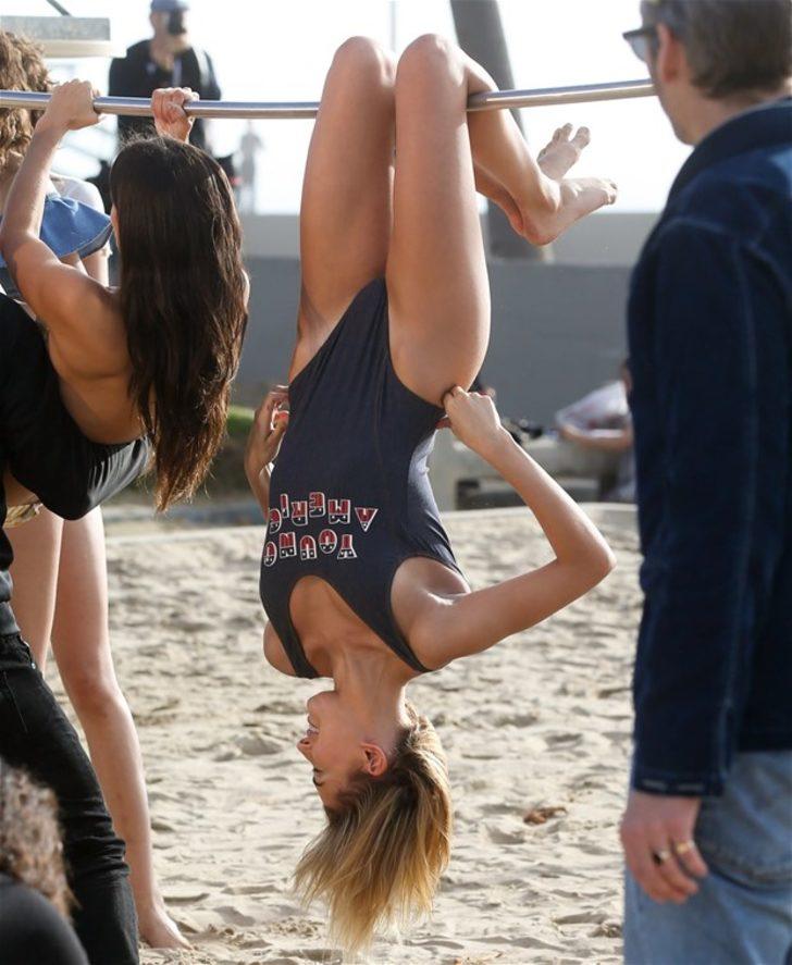 Hailey Baldwin Maxim'in 'Dünyanın En Seksi 100 Kadını' listesinde birinci oldu G3