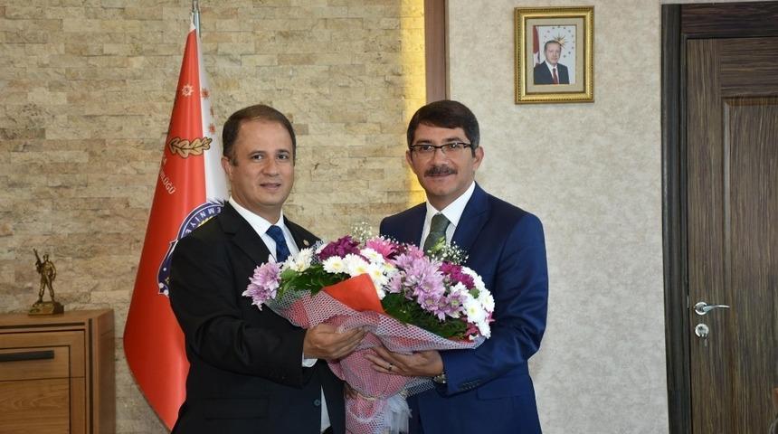 Başkan &Ccedil;elik&rsquo;ten &rsquo;hayırlı olsun&rsquo; ziyaretleri