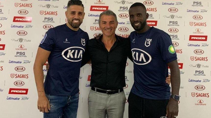 Varela, Portekiz&rsquo;e transfer oldu