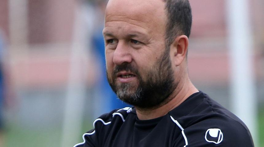 Manisaspor&rsquo;da teknik direkt&ouml;r Aslan istifa etti