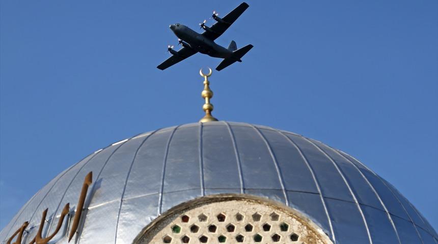 İncirlik Hava &Uuml;ss&uuml;'ndeki hareketlilik s&uuml;r&uuml;yor