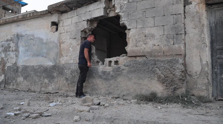 Evlerine havan topu isabet eden vatandaşlardan operasyona tam destek