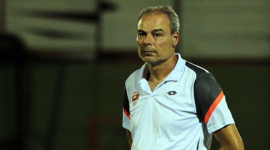 Adanaspor, Levent Eriş'in yerine Engin İpekoğlu'nu göreve getirdi