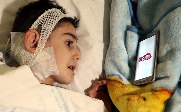 Oyun oynarken sıcak su kazanına düşen çocuğun vücudunun yarısı yandı G4