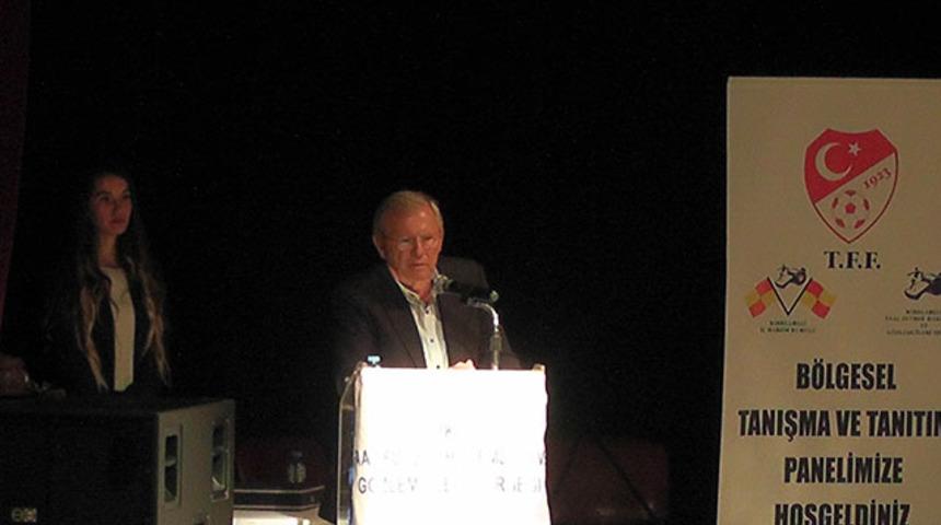 Zekeriya Alp: Yeşil sahalarda kadın hakem sayısını artıracağız