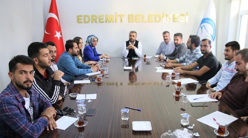Edremit Gençlik Kurulu ilk toplantısını yaptı