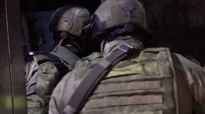 Rus istihbaratı, Kırım&rsquo;da eylem planlayan Ukrayna yanlılarına operasyon yaptı