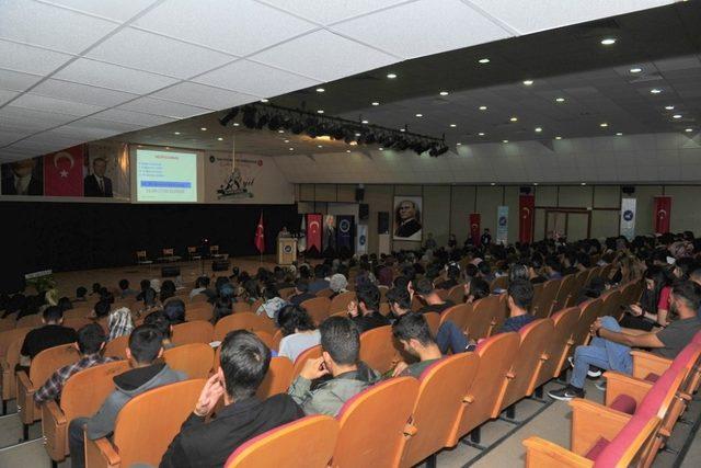 Van YYÜ’de ‘Erasmus Günü’ etkinlikleri 3