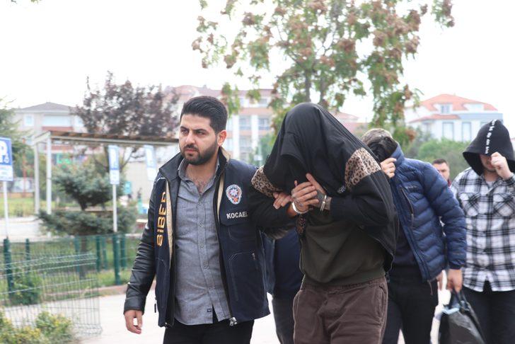 100 bin kişinin banka hesabını ele geçiren 'Hacker’lar adliyeye sevk edildi G5