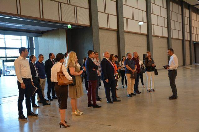 Antalya Kongre B&uuml;rosu Y&ouml;netim Kurulu toplantısı d&uuml;zenlendi 1