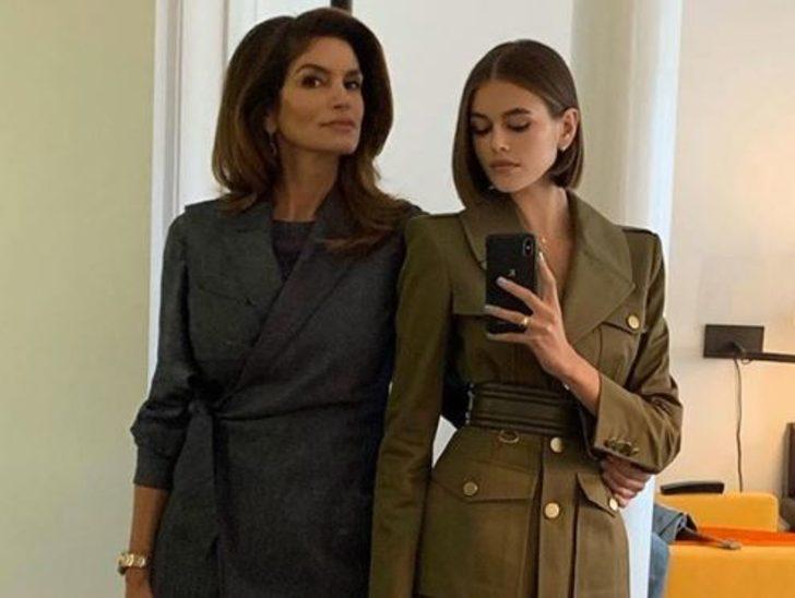 Cindy Crawford'un kızı Kaia Gerber güzelliğiyle büyülüyor G1