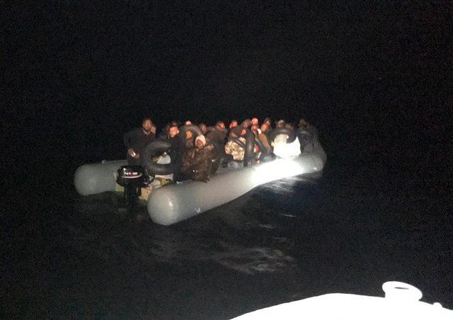 Seferihisar açıklarında 51 kaçak göçmen yakalandı