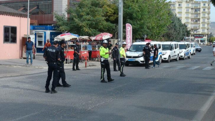 Son dakika! Azez'de TSK üssüne havanlı saldırı: 5 asker yaralı G4