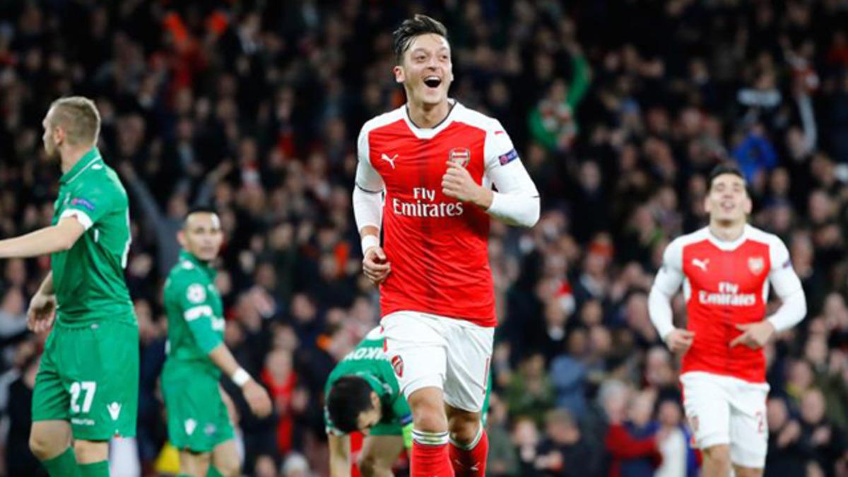 İngiliz basını duyurdu! Fenerbah&ccedil;e i&ccedil;in Mesut &Ouml;zil iddiası