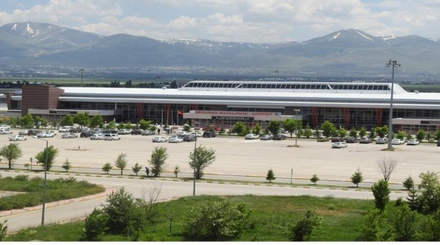 Erzurum Havalimanı&rsquo;nda Eyl&uuml;l Ayında 82 bin 51 yolcuya hizmet verildi