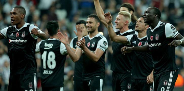 Beşiktaş'ın 3 yıldızlı yeni sezon formaları G3