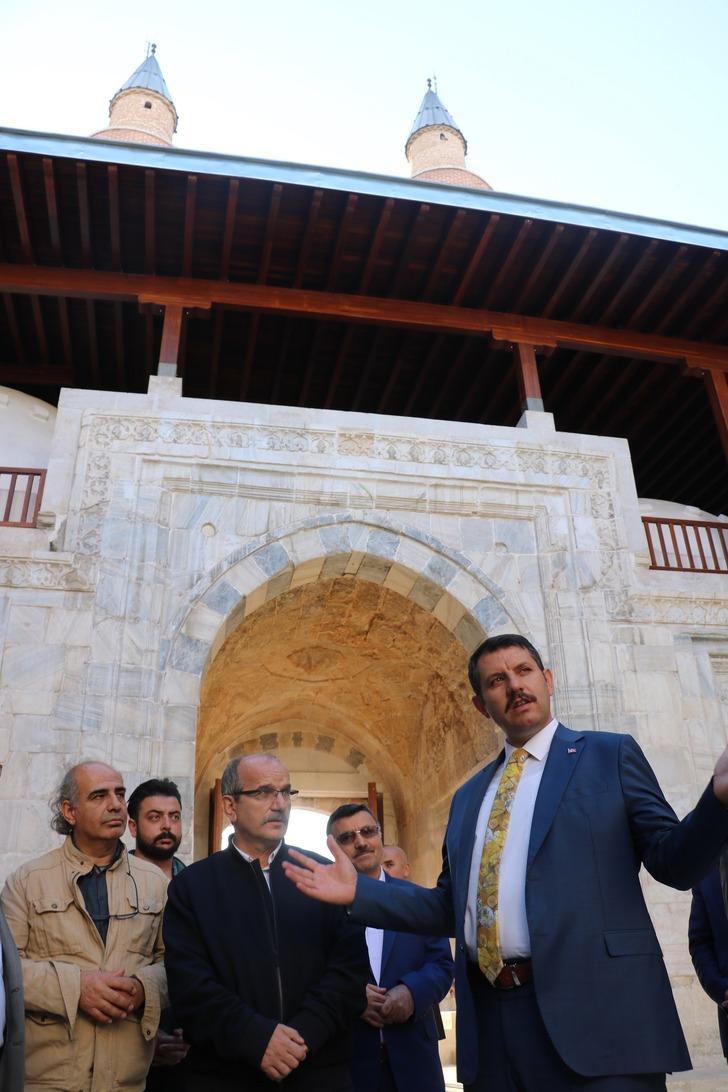 748 yıllık Gök Medrese müzeye dönüştürülüyor G1