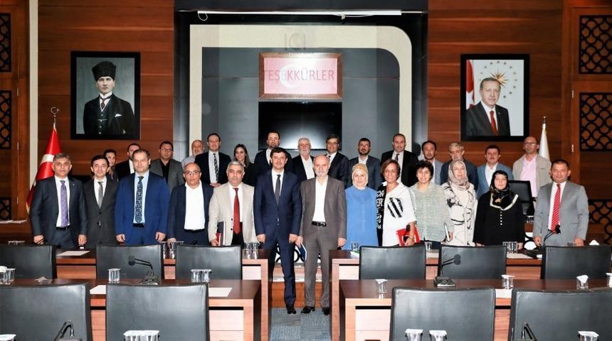 K&ouml;rfez Belediyesi&rsquo;nde eğitimler s&uuml;r&uuml;yor